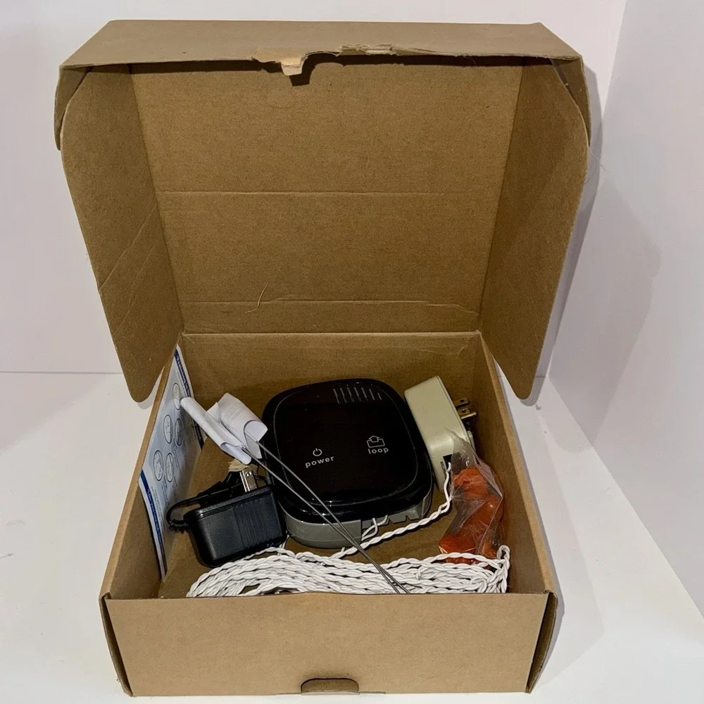PetSafe In-Ground Dog Fence System Parts Lot - Transmitter, Wire No Collar